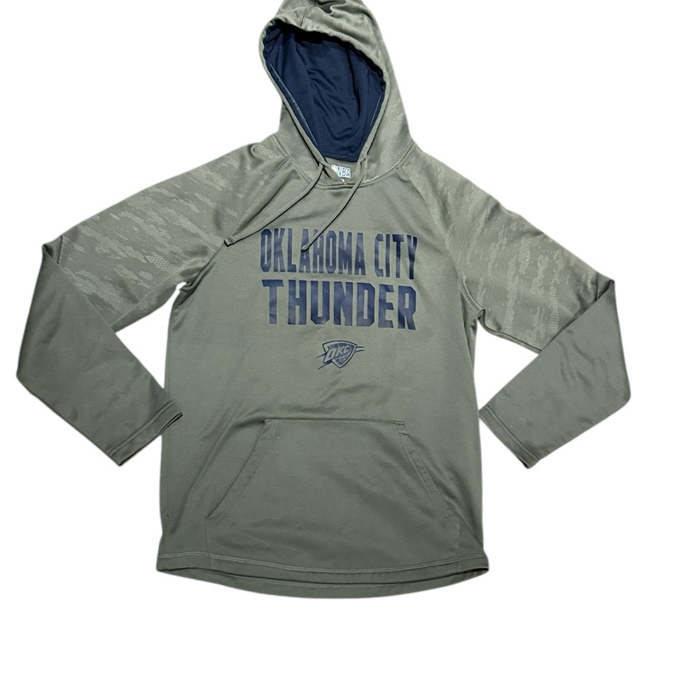 NBA Oklahoma City Thunder Mens Medium Gray Hoodie